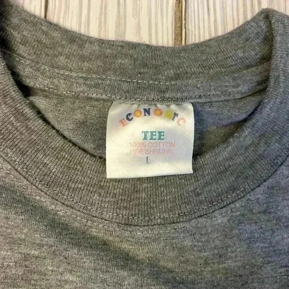 Vintage 90’s Logo St. Thomas TShirt - Picture 2 of 6